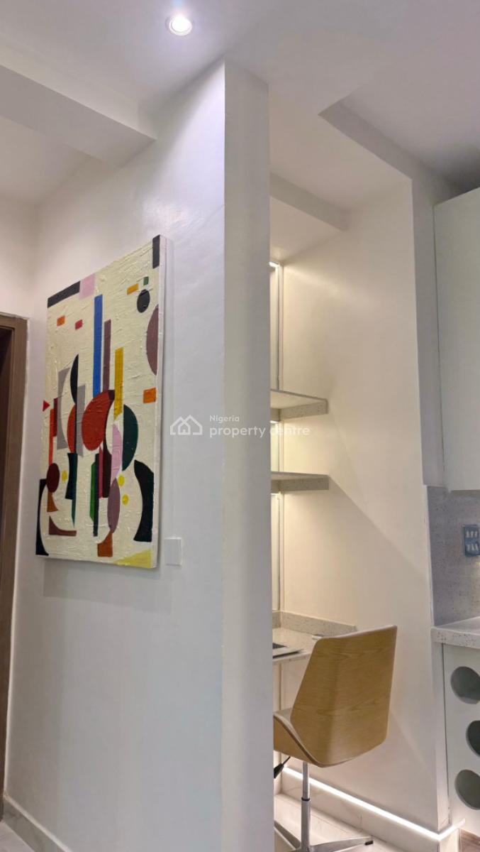 New 2 Bedroom Apartment with Gym and Swimming Pool, Lekki Phase 1, Lekki, Lagos, Flat / Apartment for Rent