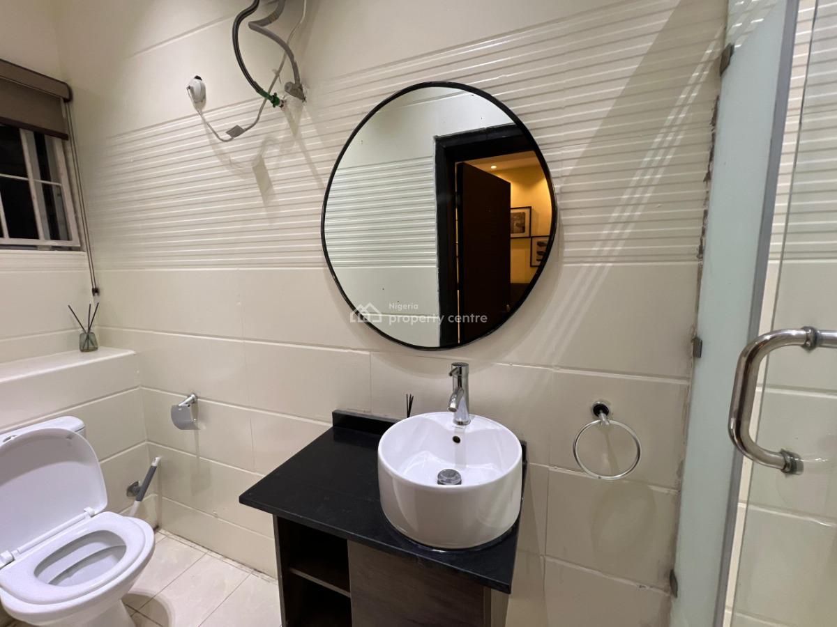 Luxurious 3 Bedroom Apartment, Imax Cinema, Lekki Phase 1, Lekki, Lagos, Flat / Apartment Short Let