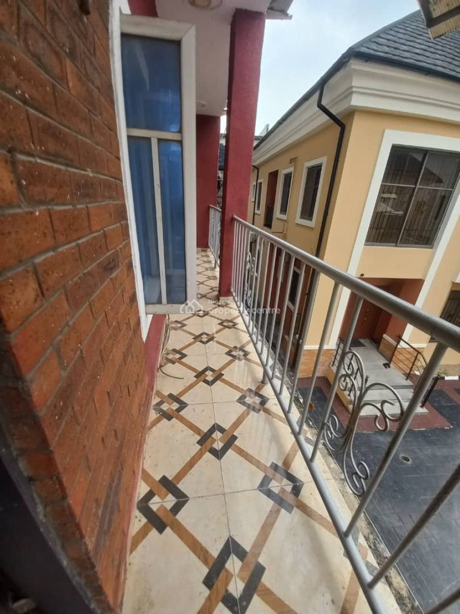 Sharp 2 Bedroom Flat Upstairs!, Off Freedom Way, Lekki Phase 1, Lekki, Lagos, Flat / Apartment for Rent