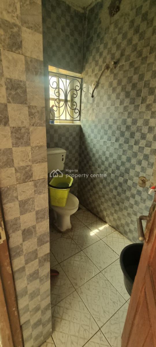 Spacious Mini Flat Apartment in a Cozy Environment, Eti-osa, Okun-ajah, Ajah, Lagos, Mini Flat (room and Parlour) for Rent