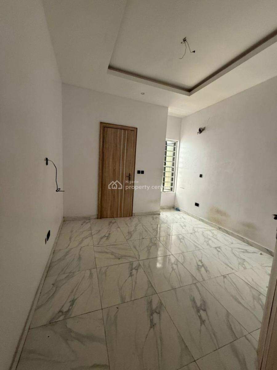 Four Bedroom Terrace Duplex, Ikota, Lekki, Lagos, Terraced Duplex for Sale