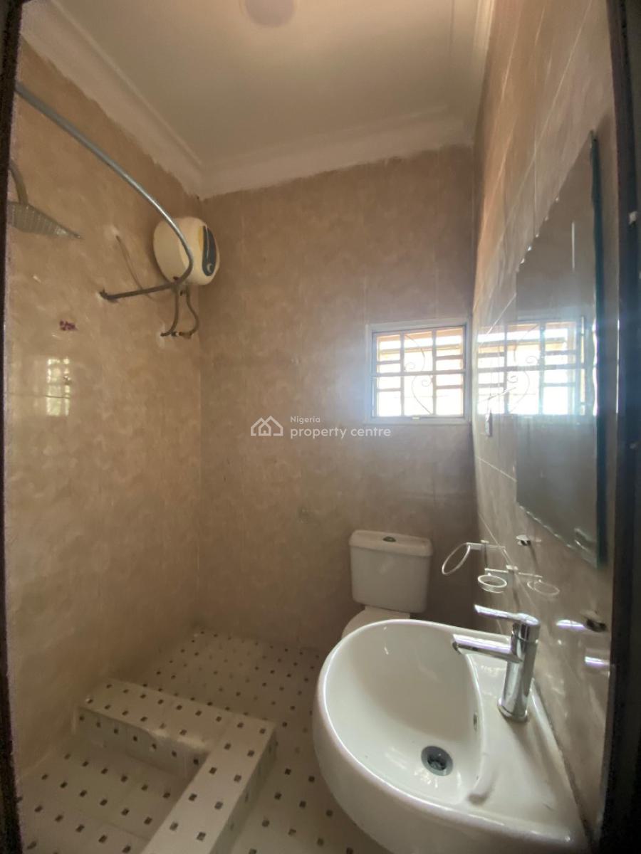 Massive 4 Bedroom Semi Detached with Bq, Spg, Ologolo, Lekki, Lagos, Semi-detached Duplex for Rent