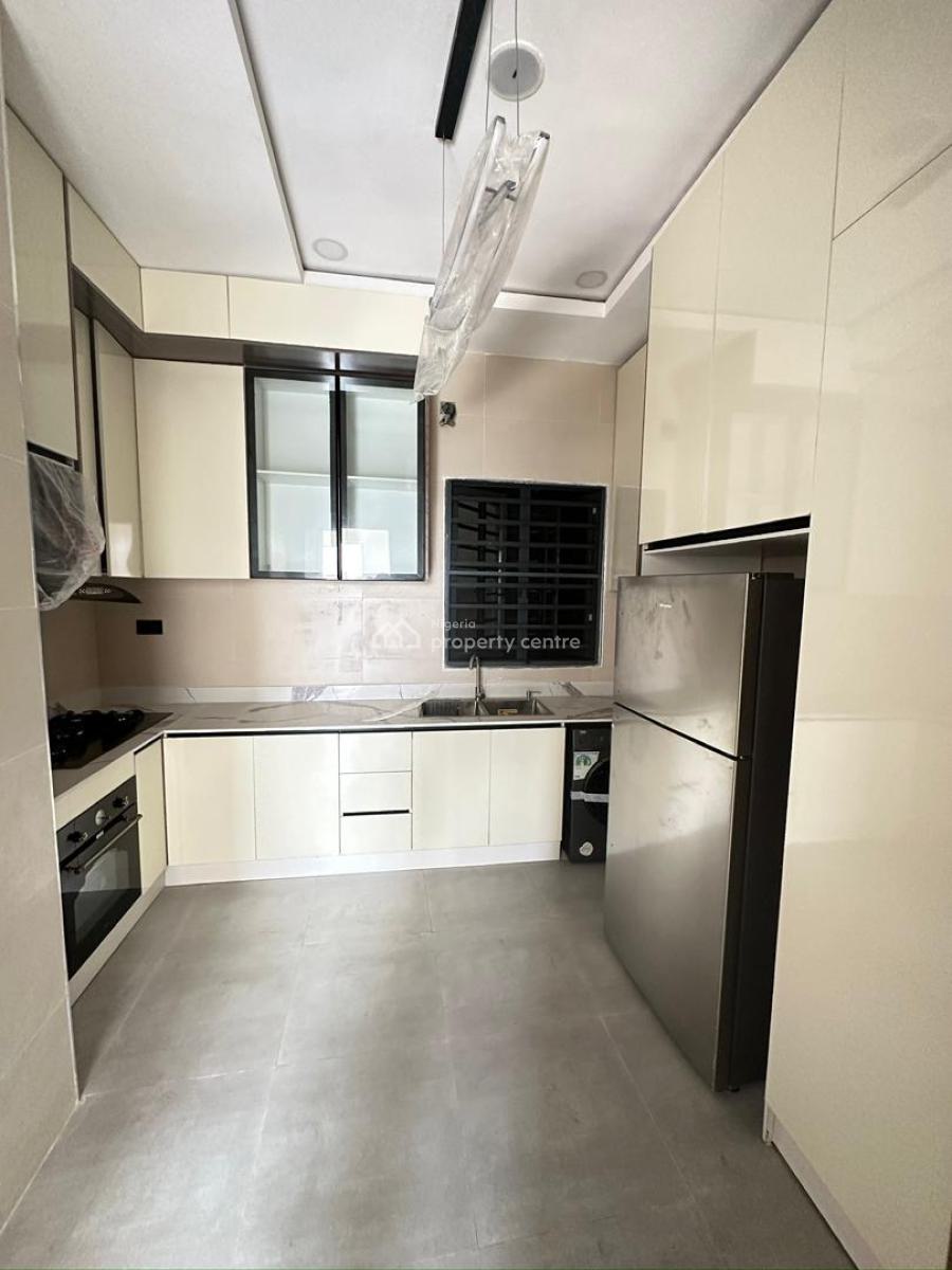 3 Bedroom Apartment, Lekki Phase 1, Lekki, Lagos, Flat / Apartment for Sale