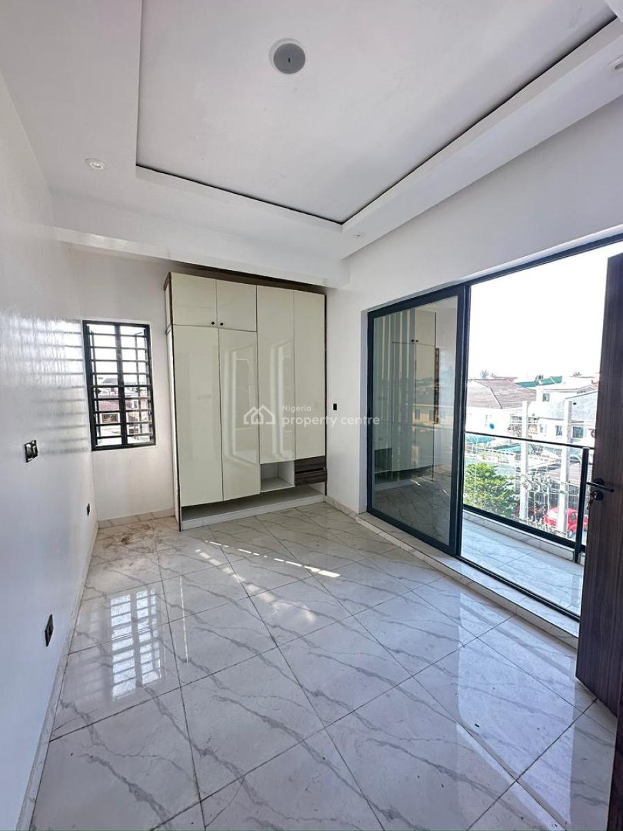 3 Bedroom Apartment, Lekki Phase 1, Lekki, Lagos, Flat / Apartment for Sale