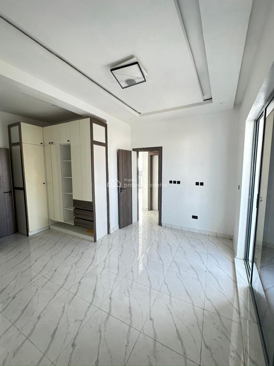 3 Bedroom Apartment, Lekki Phase 1, Lekki, Lagos, Flat / Apartment for Sale