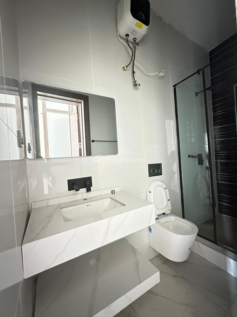 3 Bedroom Apartment, Lekki Phase 1, Lekki, Lagos, Flat / Apartment for Sale