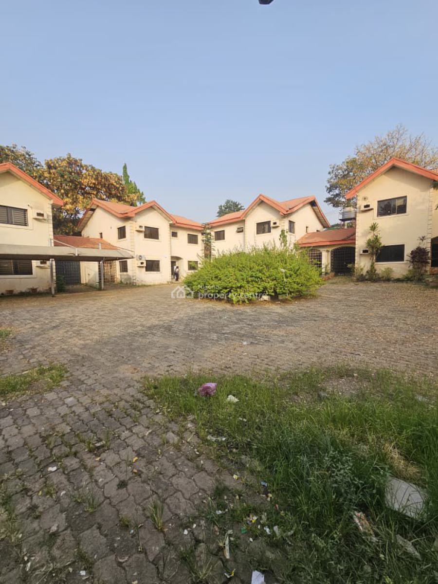 4 Units of 4-bedroom Detached Duplexes Each with 1-room Bq, Utako, Abuja, Detached Duplex for Sale