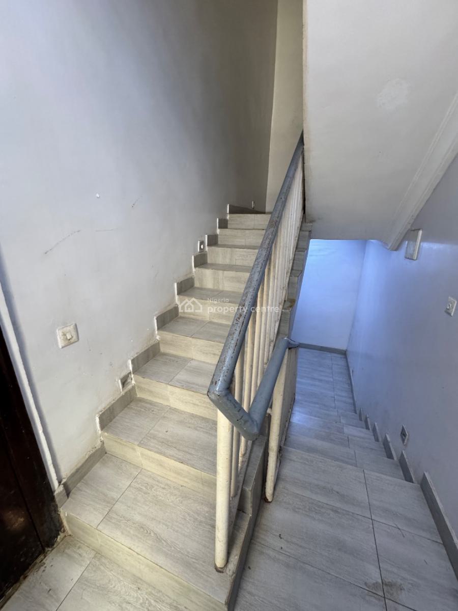 Well Maintained 2bedroom Flat, Blenco, Sangotedo, Ajah, Lagos, Flat / Apartment for Rent