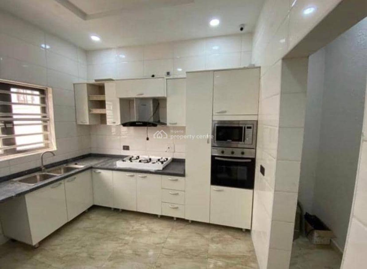 Exclusive 4 Bedroom Terraced Duplex with Excellent Facilities, Ikota, Lekki, Lagos, Terraced Duplex for Rent