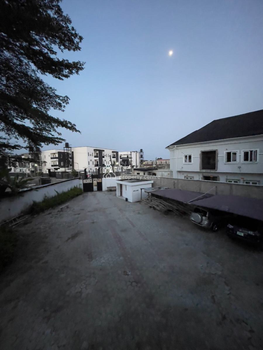 Nicely Built 3bedroom Flat Upstairs and Downstairs, Off Mobile Road, Ilaje, Ajah, Lagos, Flat / Apartment for Sale