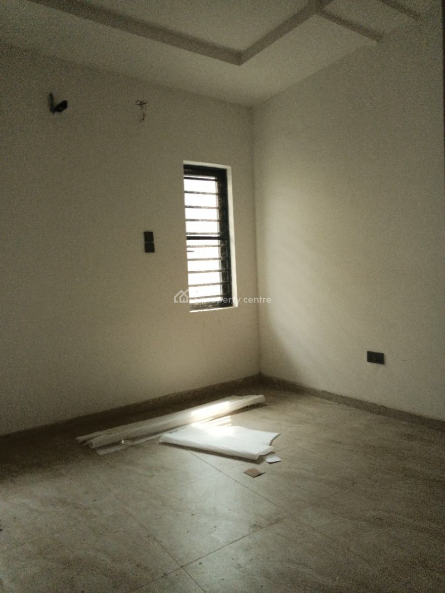 4bedroom Semi Detached Duplex with Bq, Private Pool, in a Well Secured Estate, Sangotedo, Ajah, Lagos, Semi-detached Duplex for Sale