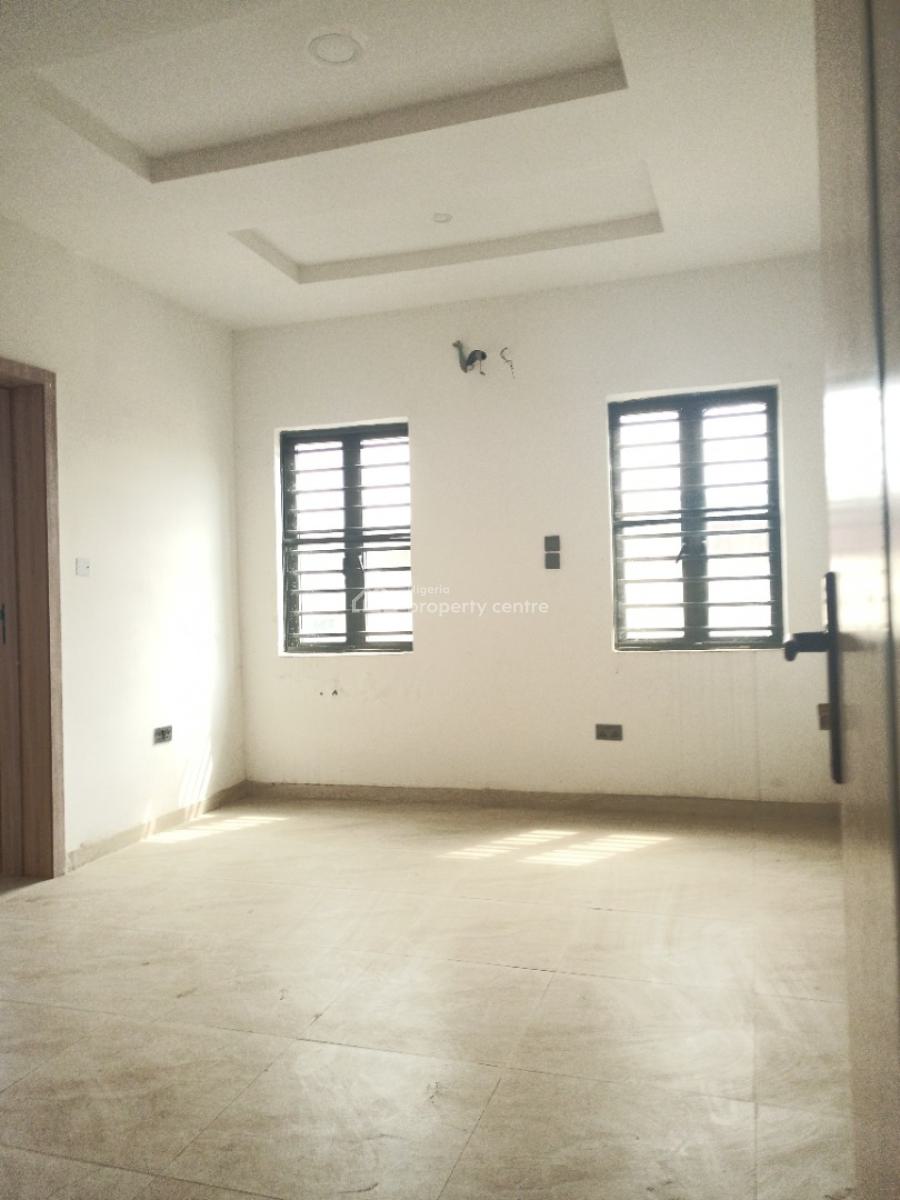 4bedroom Semi Detached Duplex with Bq, Private Pool, in a Well Secured Estate, Sangotedo, Ajah, Lagos, Semi-detached Duplex for Sale