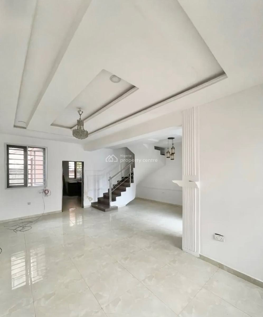 Well Built 5 Bedroom Terrace Duplex with Bq, Osapa, Lekki, Lagos, Terraced Duplex for Rent