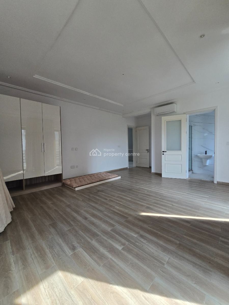 Massive Waterfront 5 Bedroom Fully Detached House, Banana Island, Ikoyi, Lagos, Detached Duplex for Sale