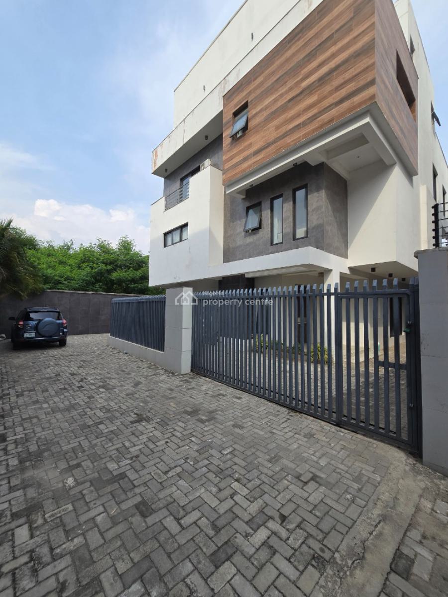 Massive Waterfront 5 Bedroom Fully Detached House, Banana Island, Ikoyi, Lagos, Detached Duplex for Sale