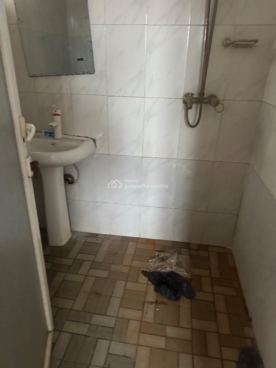 Two Bedroom Flat, Ogombo, Ajah, Lagos, Flat / Apartment for Rent