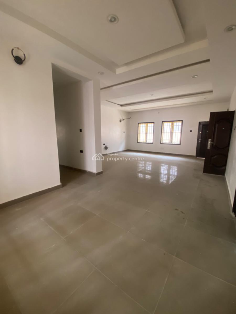 Luxury 3 Bedroom Flat with 1 Bq in a Secured and Gated Compound, Jahi, Abuja, Flat / Apartment for Rent