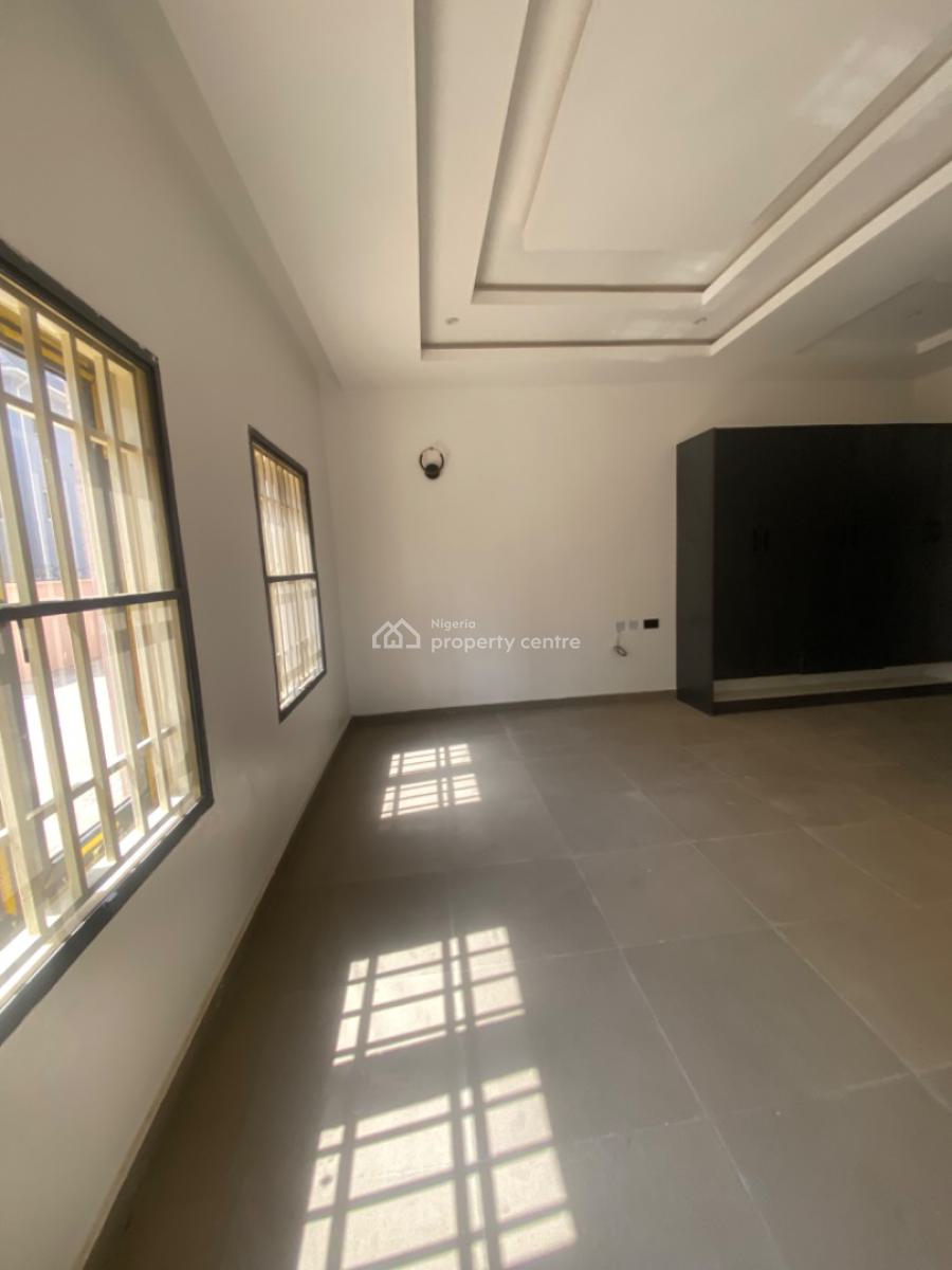 Luxury 3 Bedroom Flat with 1 Bq in a Secured and Gated Compound, Jahi, Abuja, Flat / Apartment for Rent