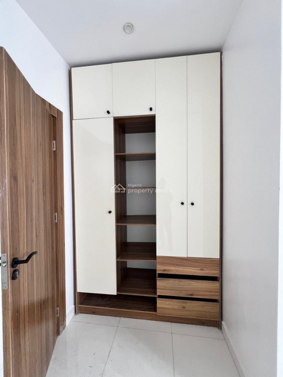 1bedroom Apartment in Victoria Island , Lagos, Victoria Island (vi), Lagos, Mini Flat (room and Parlour) for Sale