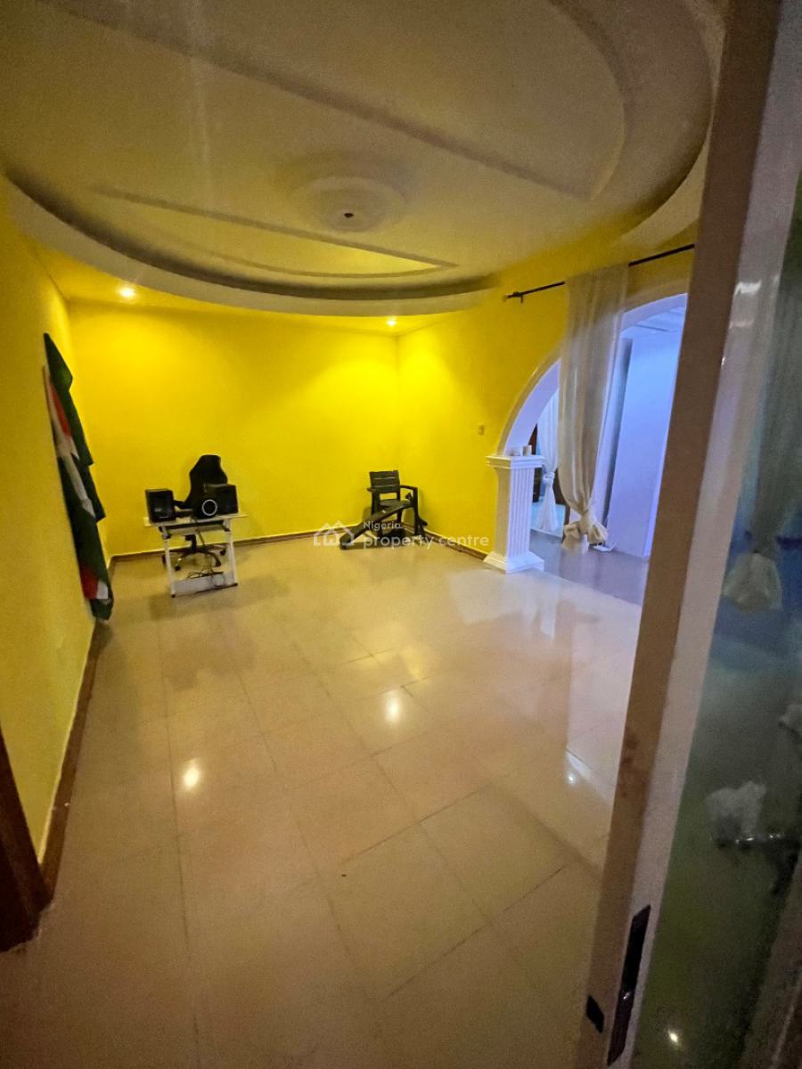 Massive Mini Flat, Thomas Estate, Ajah, Lagos, Mini Flat (room and Parlour) for Rent