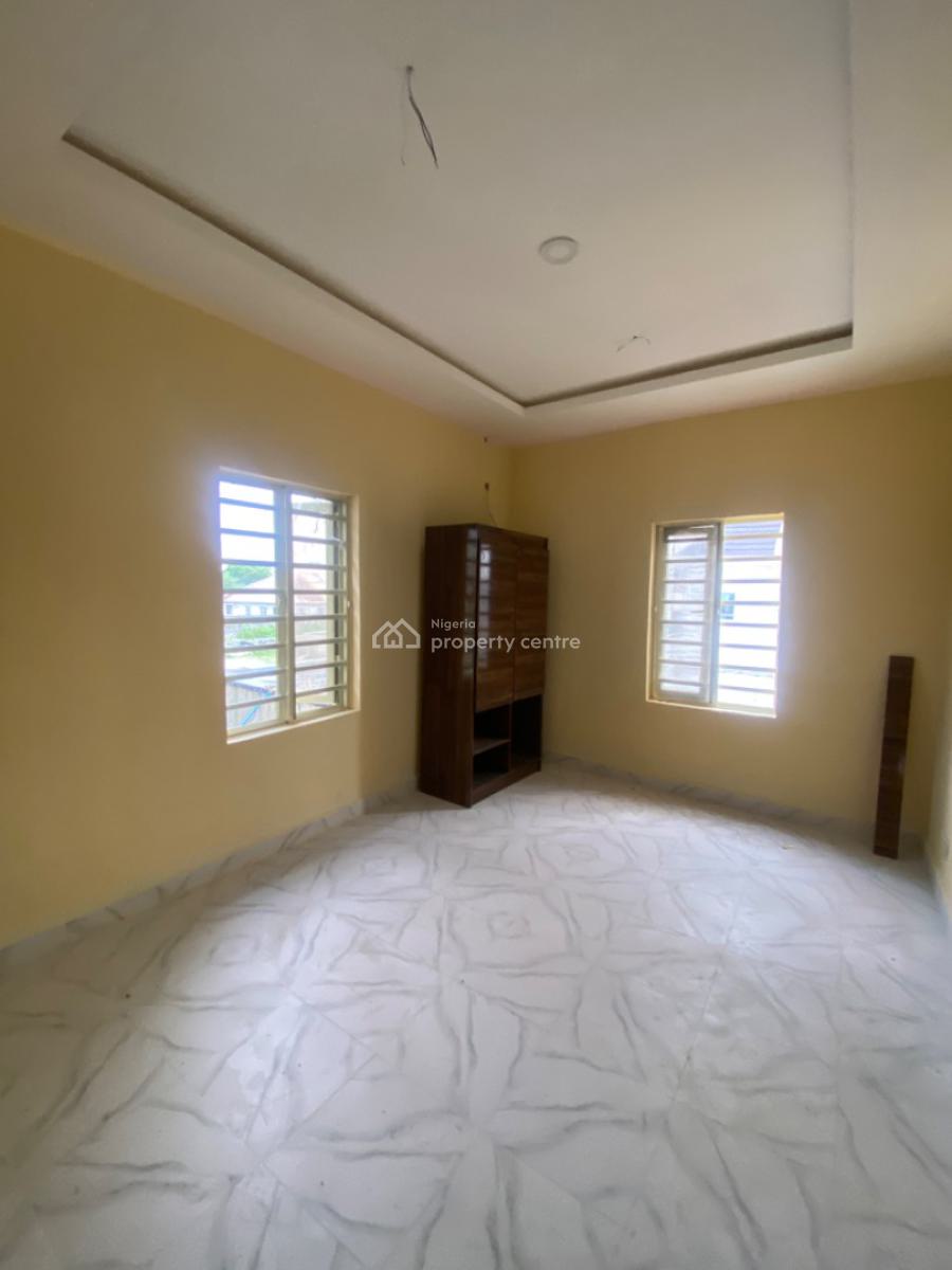 an Executive One Bedroom Flat, Peace Land Estate Ogombo Off Abraham Adesanya Estate Ajah, Lekki, Lagos, Mini Flat (room and Parlour) for Rent