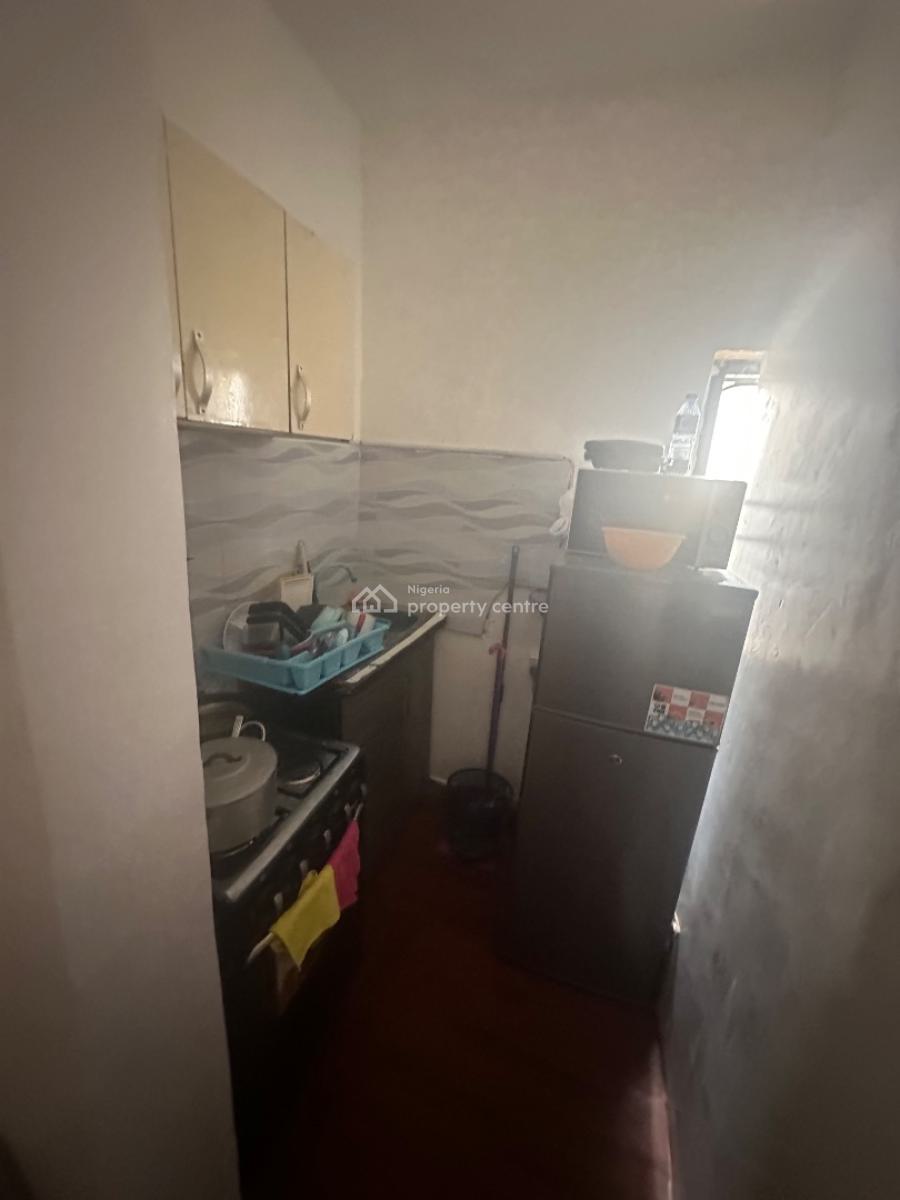 a Standard Room Self Contain Apartment in a Decent Environment, 3rd Avenue, Gwarinpa, Abuja, Self Contain (single Rooms) for Rent