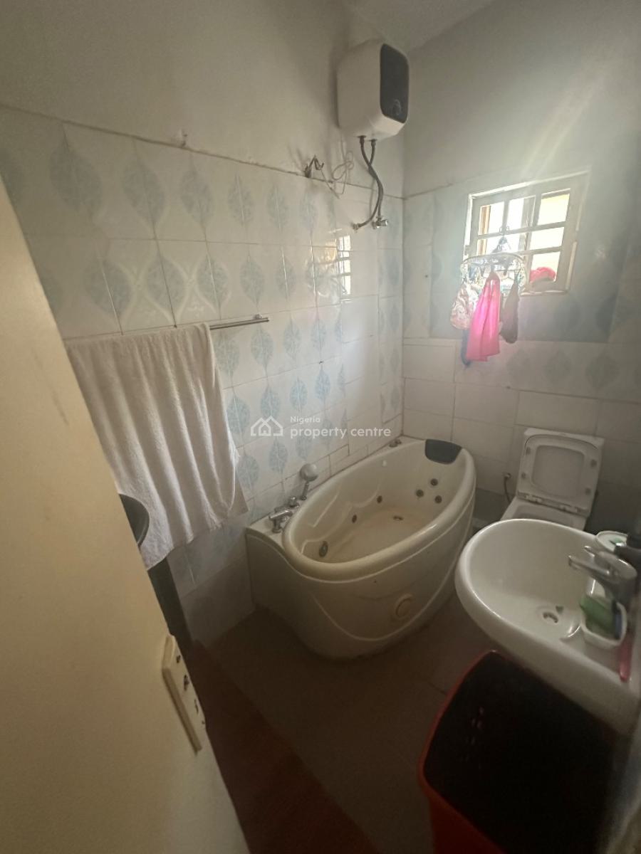 a Standard Room Self Contain Apartment in a Decent Environment, 3rd Avenue, Gwarinpa, Abuja, Self Contain (single Rooms) for Rent