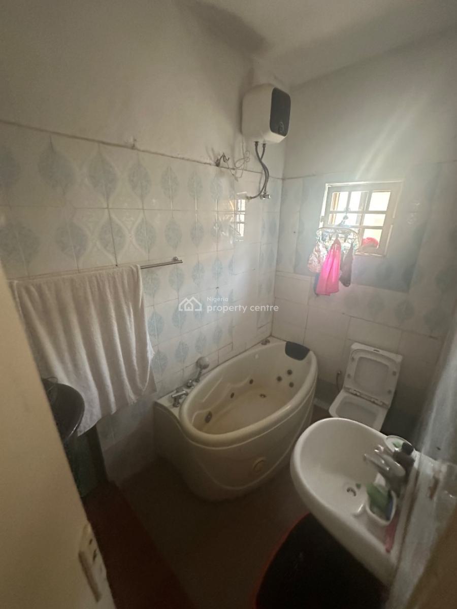 a Standard Room Self Contain Apartment in a Decent Environment, 3rd Avenue, Gwarinpa, Abuja, Self Contain (single Rooms) for Rent