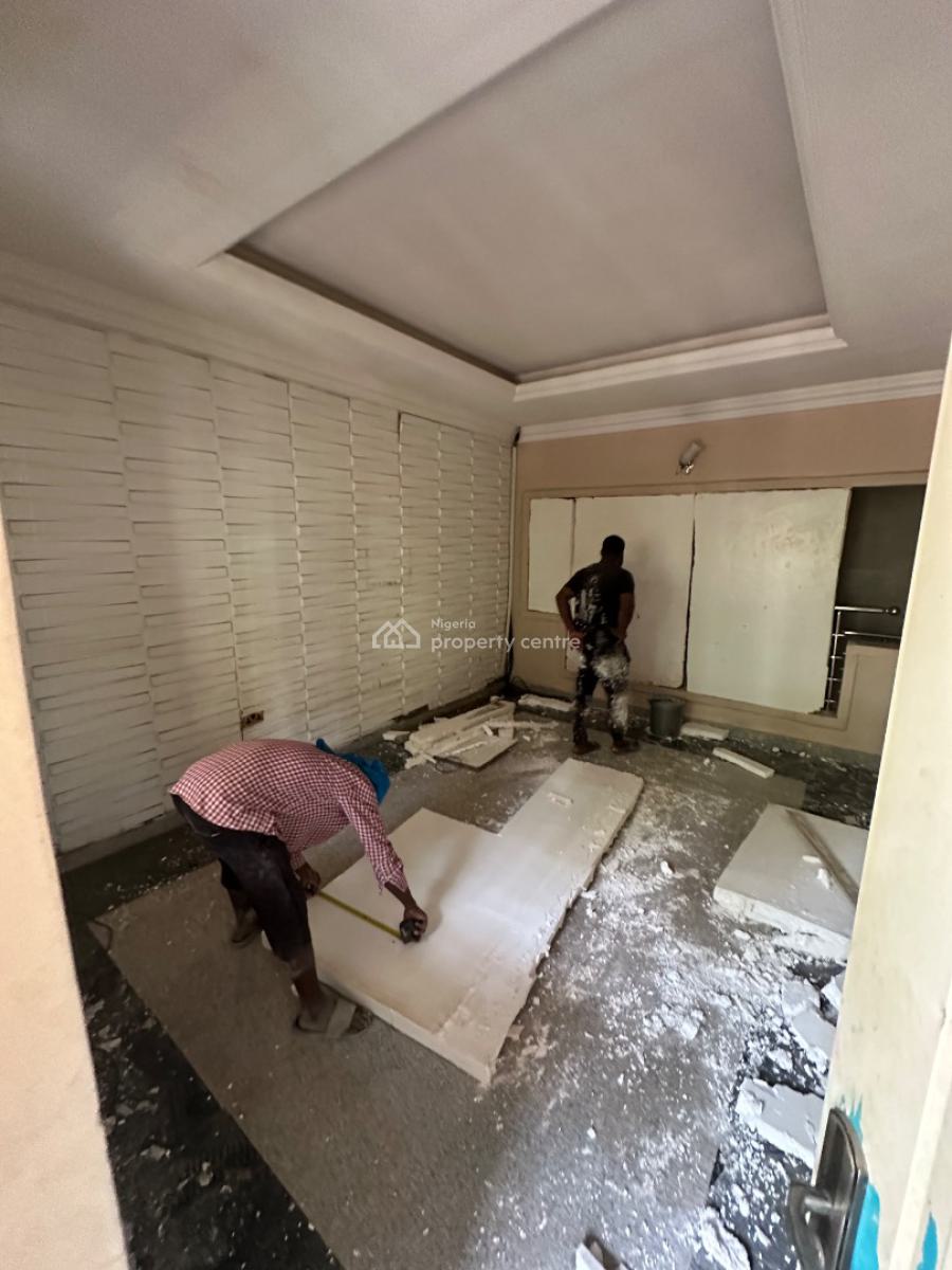 a Spacious One Bedroom Apartment, 2nd Avenue, Gwarinpa, Abuja, Mini Flat (room and Parlour) for Rent