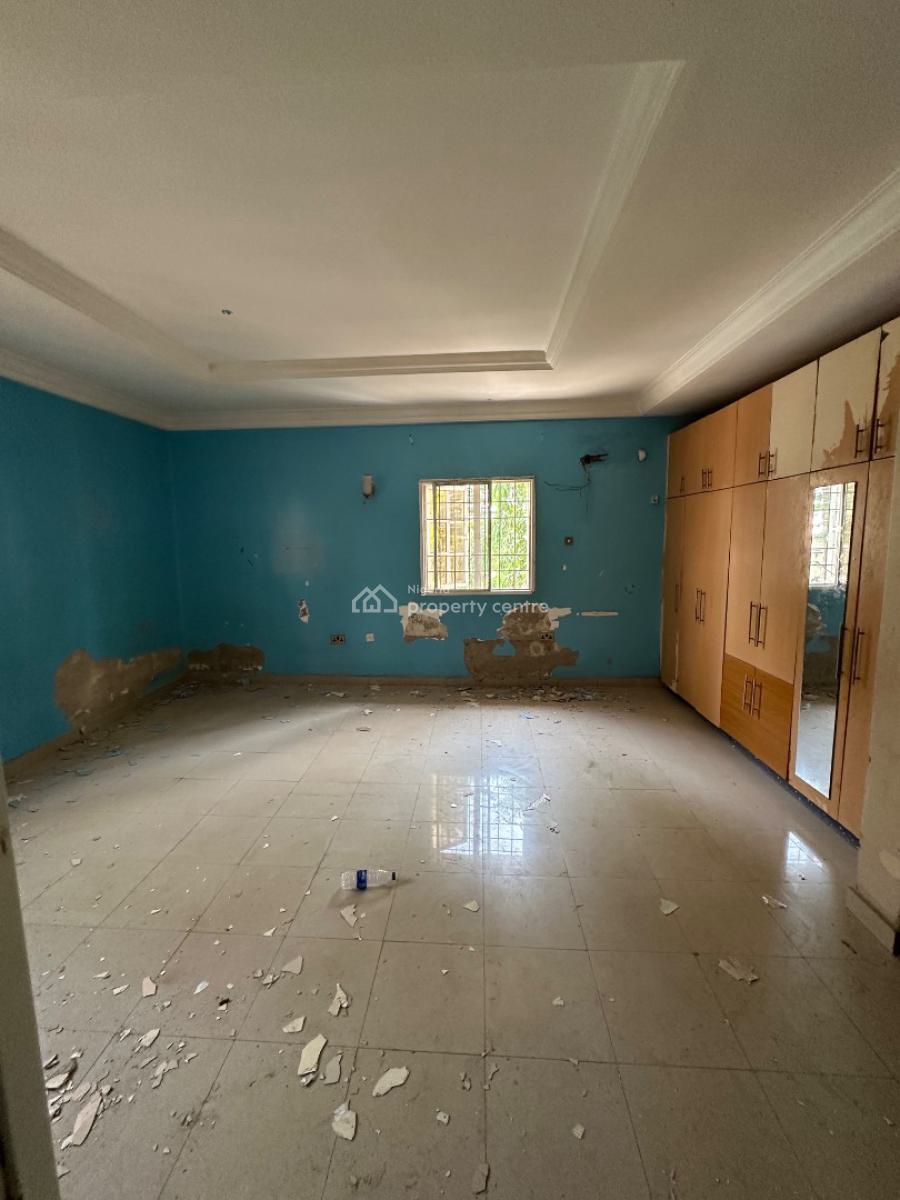 a Spacious One Bedroom Apartment, 2nd Avenue, Gwarinpa, Abuja, Mini Flat (room and Parlour) for Rent