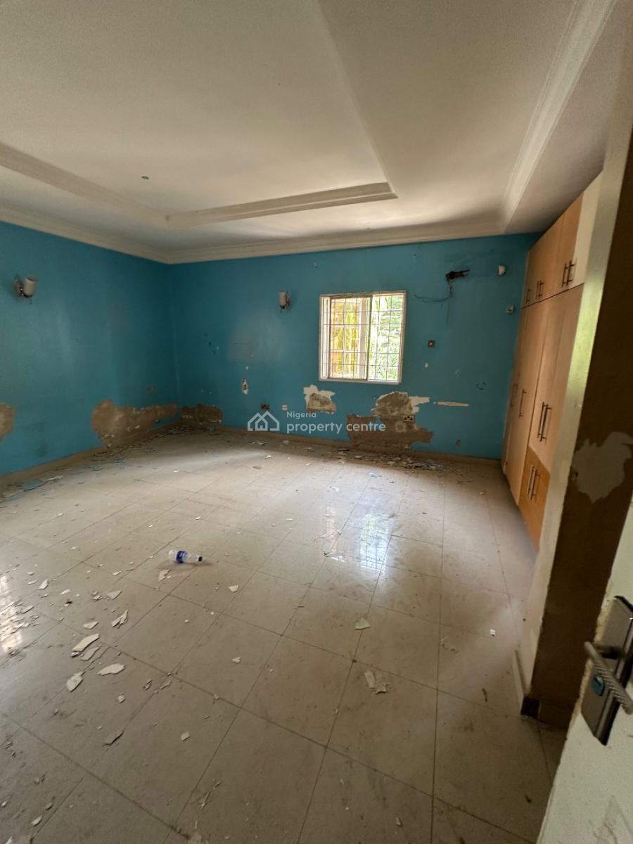 a Spacious One Bedroom Apartment, 2nd Avenue, Gwarinpa, Abuja, Mini Flat (room and Parlour) for Rent