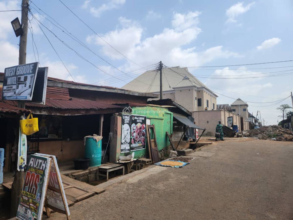 an Old Bungalow on a Plot of Land, Ososami, Oke Ado, Ibadan, Oyo, House for Sale