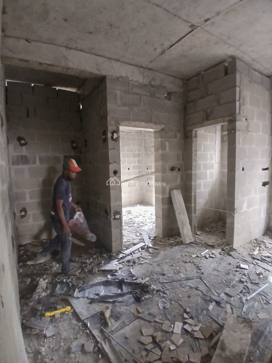 Mini Flat, Akoka, Yaba, Lagos, Mini Flat (room and Parlour) for Sale