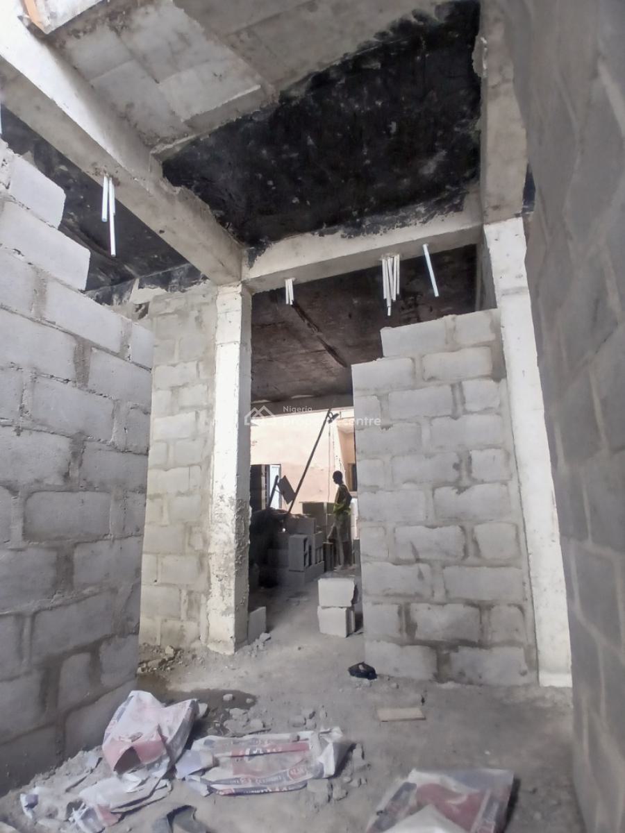 Mini Flat, Akoka, Yaba, Lagos, Mini Flat (room and Parlour) for Sale