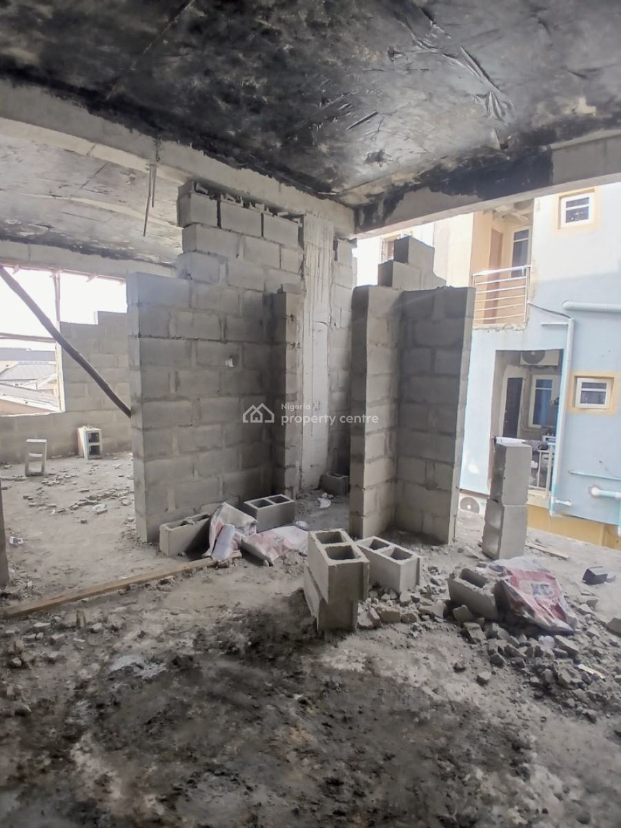 Mini Flat, Akoka, Yaba, Lagos, Mini Flat (room and Parlour) for Sale