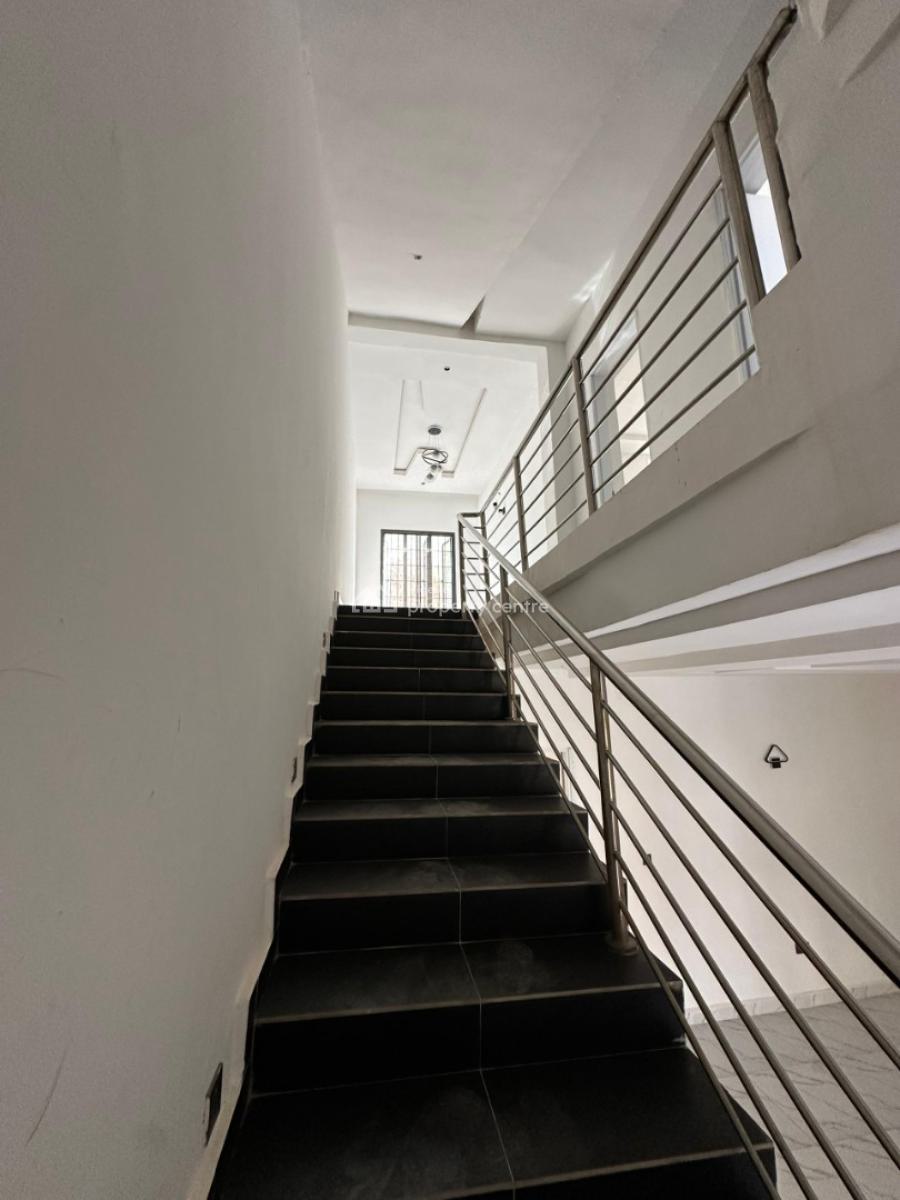 Brand New 4 Bedroom Terrace Duplex with a Bq Attached, Guzape District, Abuja, Terraced Duplex for Sale