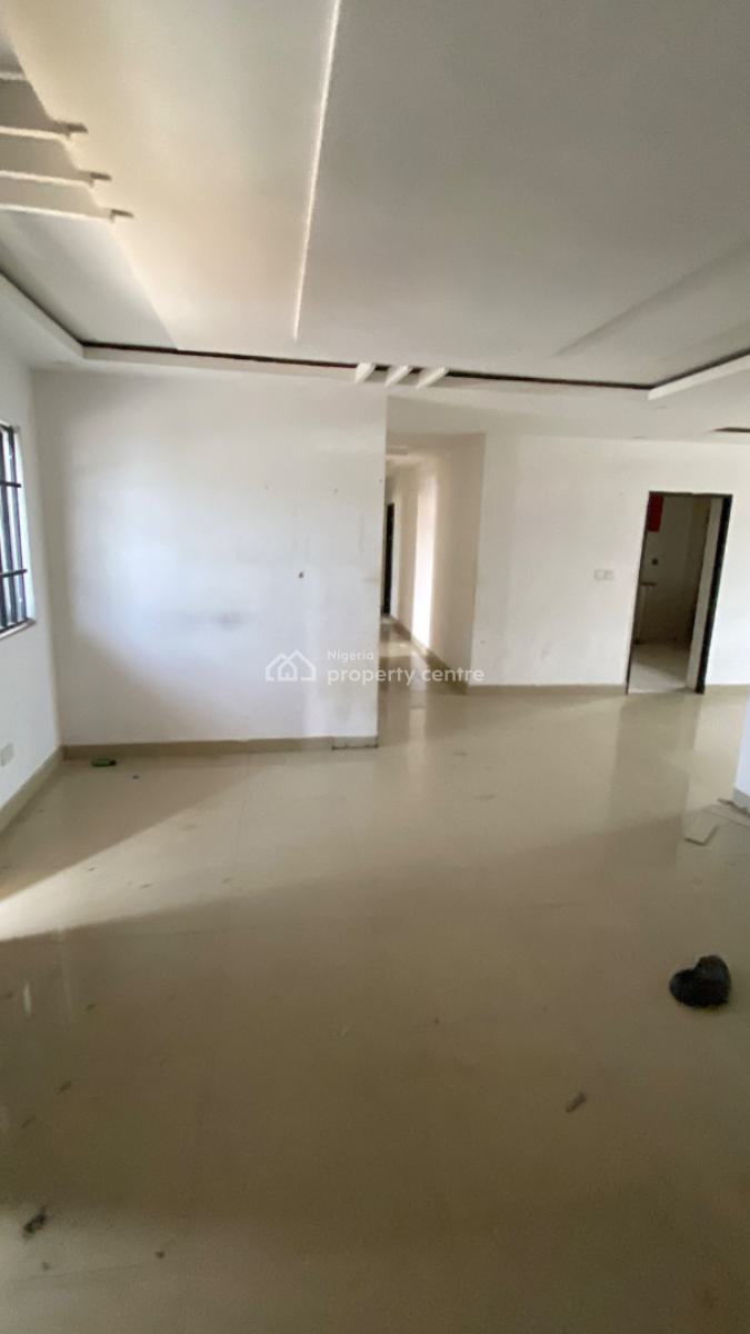 Well Maintained 3 Bedroom Flat, Ogunfayo, Awoyaya, Ibeju Lekki, Lagos, Flat / Apartment for Rent