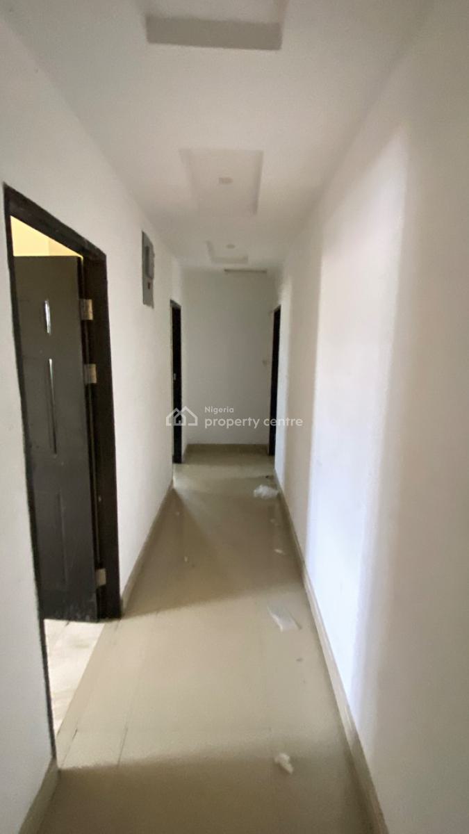 Well Maintained 3 Bedroom Flat, Ogunfayo, Awoyaya, Ibeju Lekki, Lagos, Flat / Apartment for Rent