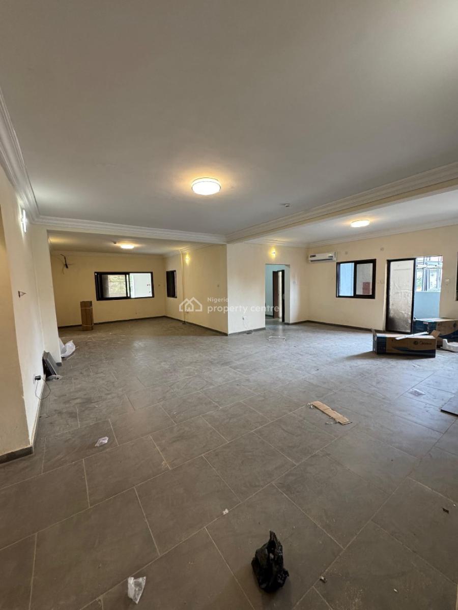 3 Bedroom Apartments with Bq & Pool, Lekki Phase 1, Lekki, Lagos, Flat / Apartment for Rent