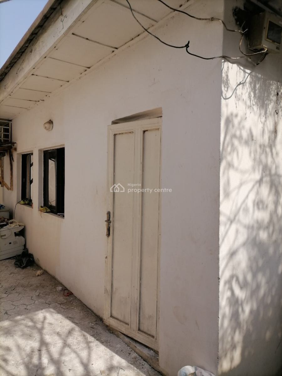 Neatly Finished & Spacious 1-bedroom Apartment, 2nd Avenue, Gwarinpa, Abuja, Mini Flat (room and Parlour) for Rent