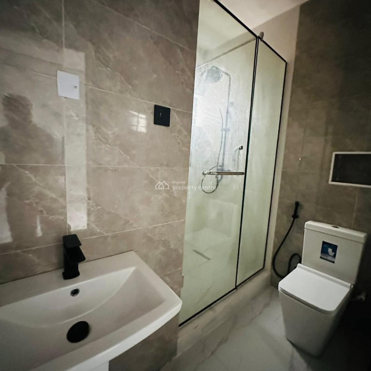 Newly Built & Secured 3 Bedroom Apartment, Maryland, Lagos, Flat / Apartment for Sale