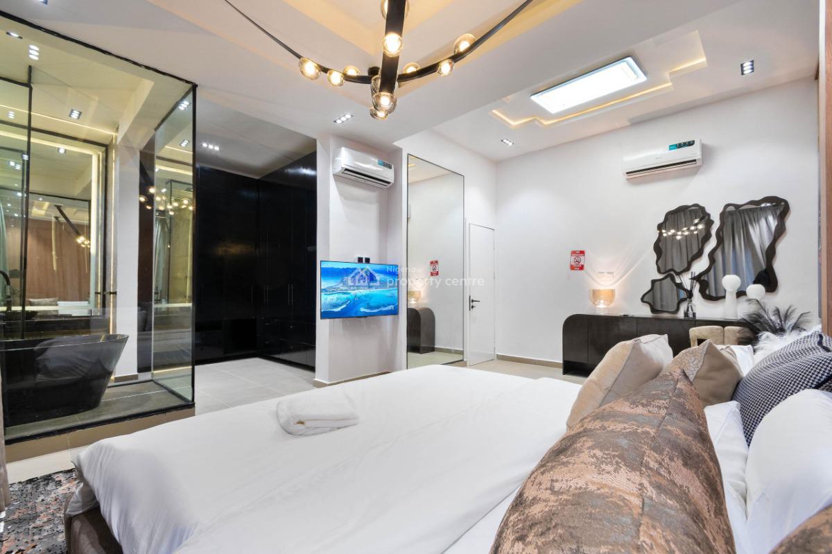 Luxurious 5 Bedroom Duplex with Private Cinema, Pool, in-house Elevator, Off Admiralty, Lekki Phase 1, Lekki, Lagos, Flat / Apartment Short Let