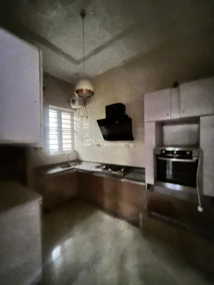 Spacious 3 Bedrooms Semi-detached Duplex House, Chevron Alternative Route, Lekki, Lagos, Semi-detached Duplex for Rent