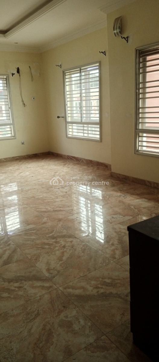 a Room Selfcon with Personal Kitchen Inside, Atlantic View Estate, Alpha Beach Road, Lekki, Lagos, Self Contain (single Rooms) for Rent