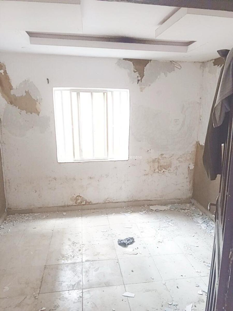 Luxury and Renovated 2 Bedroom Apartment, Olowora, Omole Phase 2, Ikeja, Lagos, Flat / Apartment for Rent