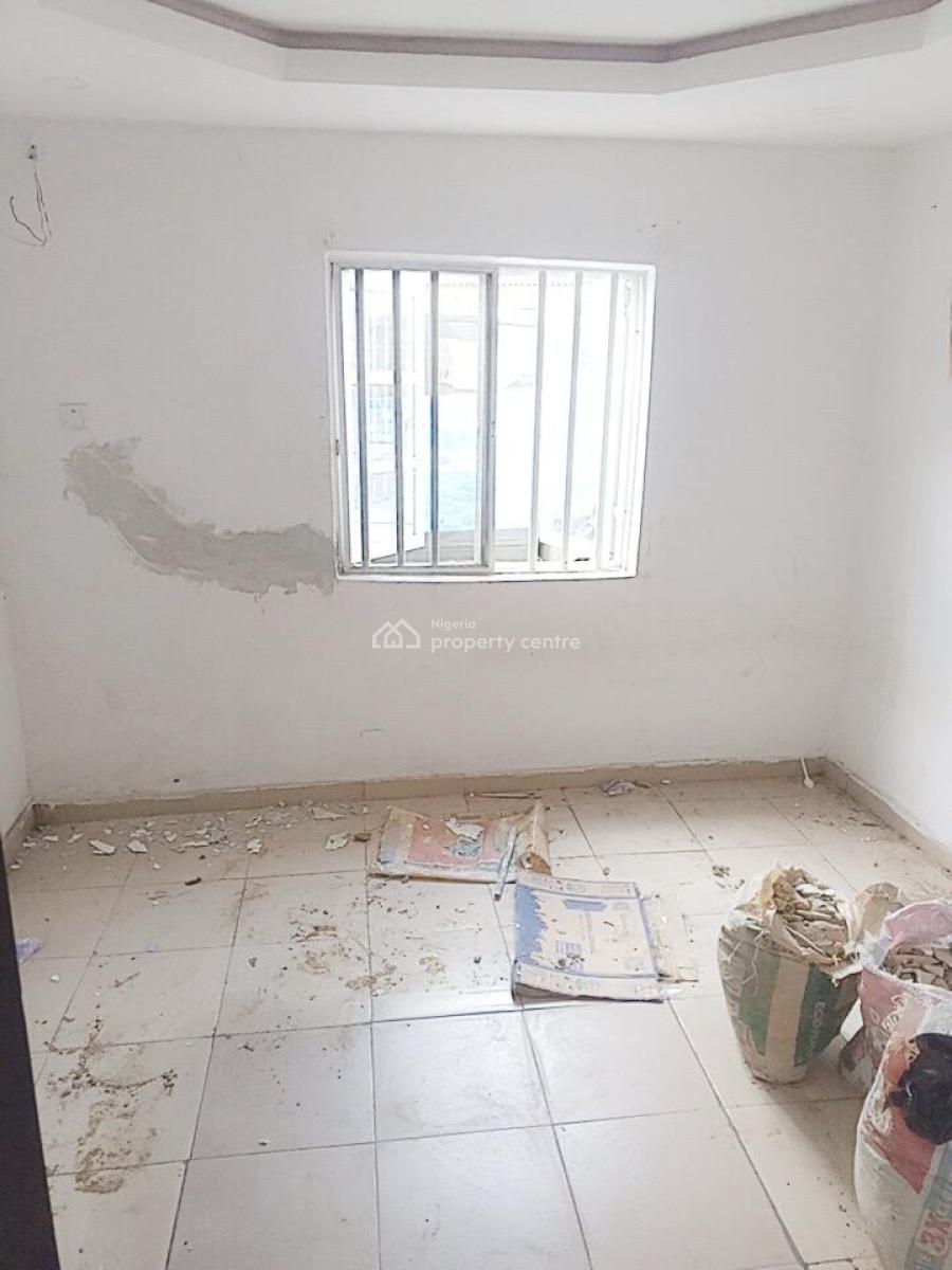Luxury and Renovated 2 Bedroom Apartment, Olowora, Omole Phase 2, Ikeja, Lagos, Flat / Apartment for Rent