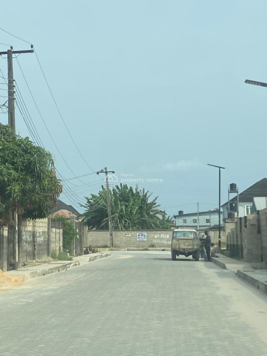 Distress Land - 500sqm Land on a Tarred Road at Peaceland Ogombo Ajah, Peaceland Estate, Ogombo, Ajah, Lagos, Residential Land for Sale