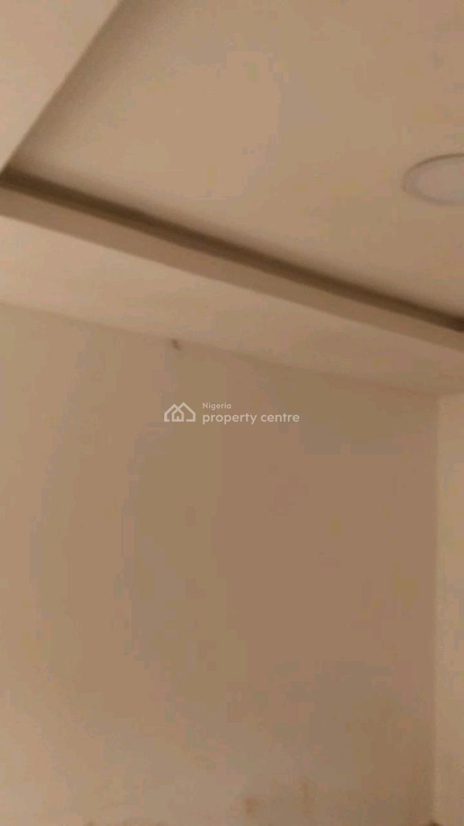 Standard and Executive Miniflat, Alagomeji, Yaba, Lagos, Mini Flat (room and Parlour) for Rent