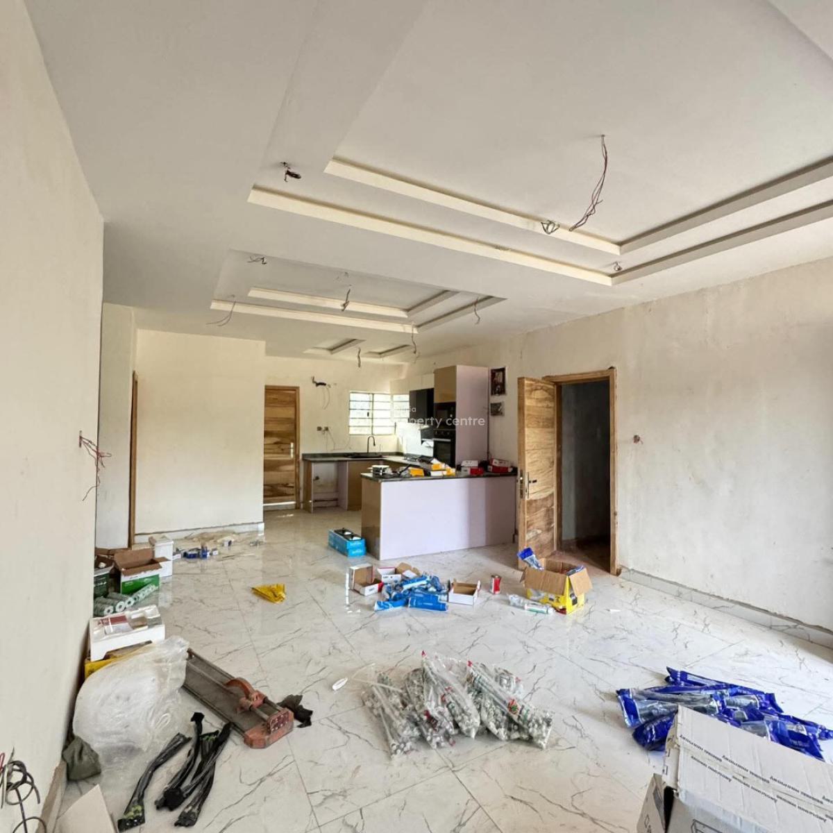 Lovely 2 Bedrooms with Open and Close Plan Kitchen, Yaba, Lagos, Flat / Apartment for Sale