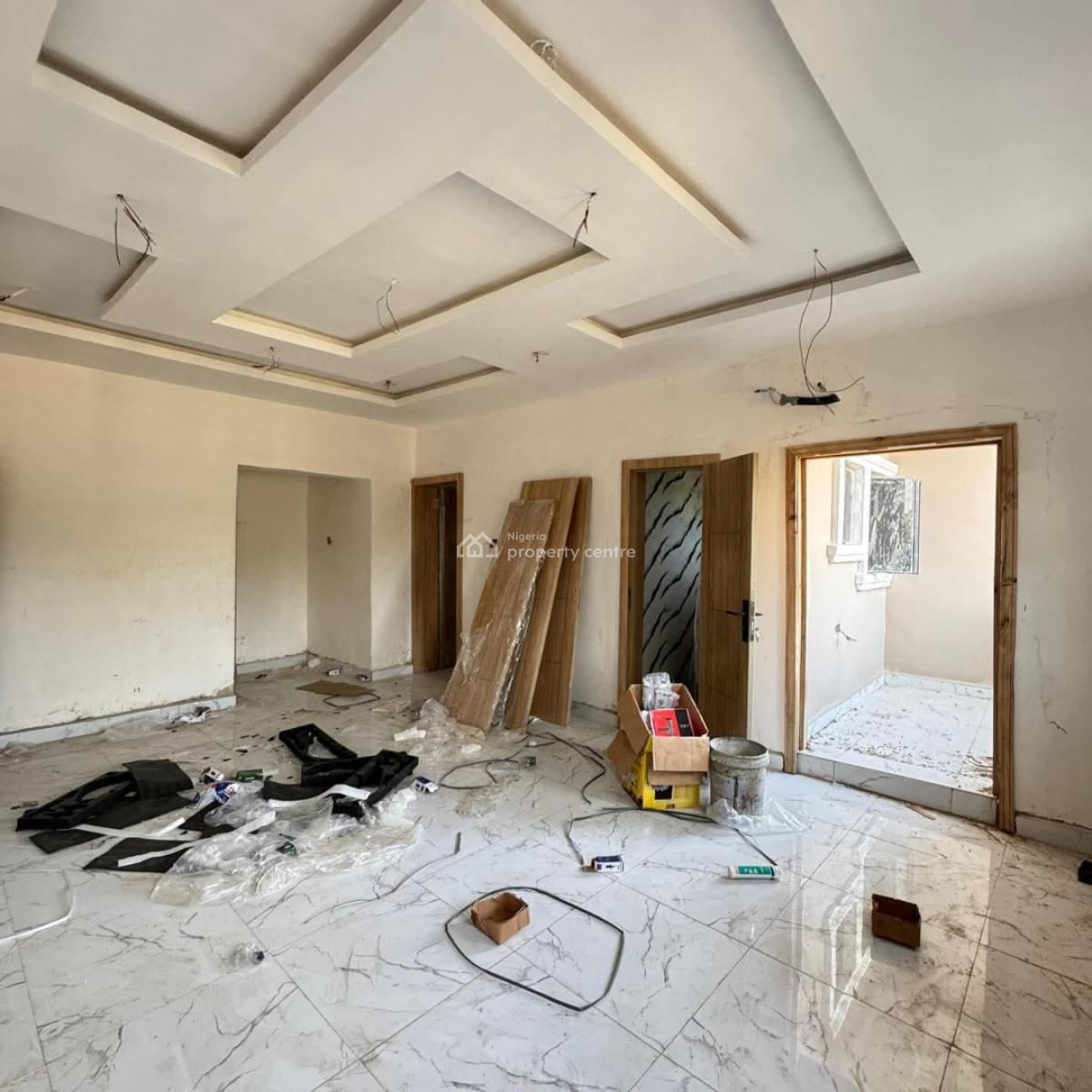 Lovely 2 Bedrooms with Open and Close Plan Kitchen, Yaba, Lagos, Flat / Apartment for Sale